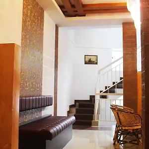 Couette-café Landy Queen, Munnar